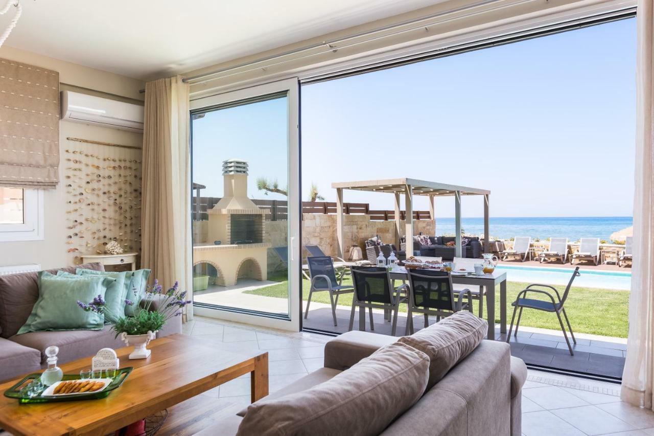 Espera Luxury Beach Front Residence With Pool & Bbq, By Thinkvilla Rétino Exterior foto